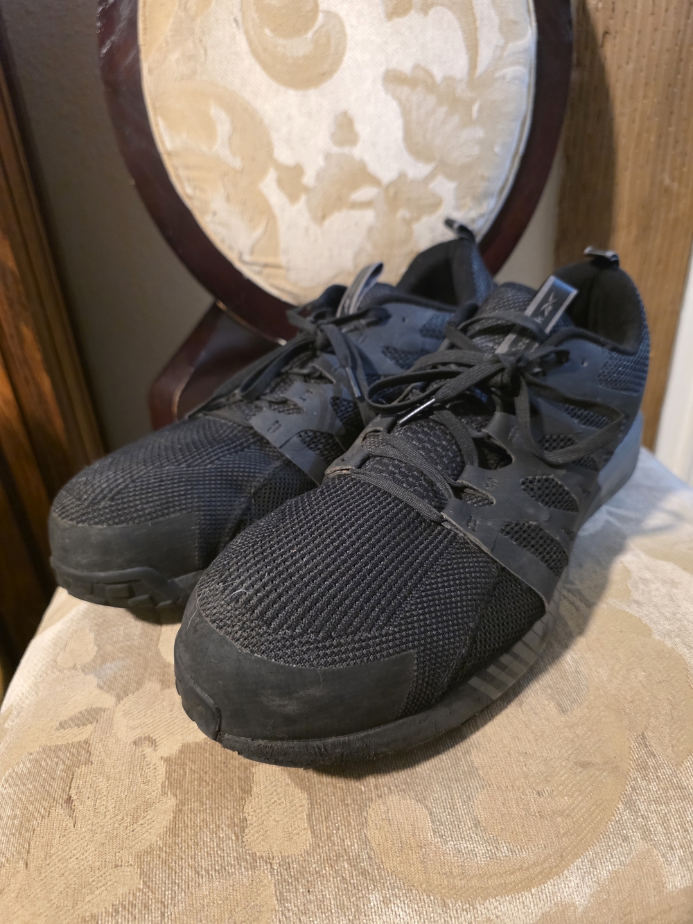 Reebok Men's Black Knit Training Sneakers
